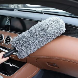 Microfiber Car Duster – Scratch-Free Cleaning with Extendable Handle