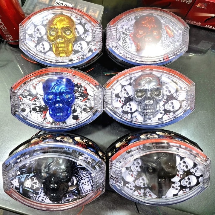 Universal 125cc Motorcycle LED Skull Tail Light – Multi-Color Fancy Rear Back - Image 3