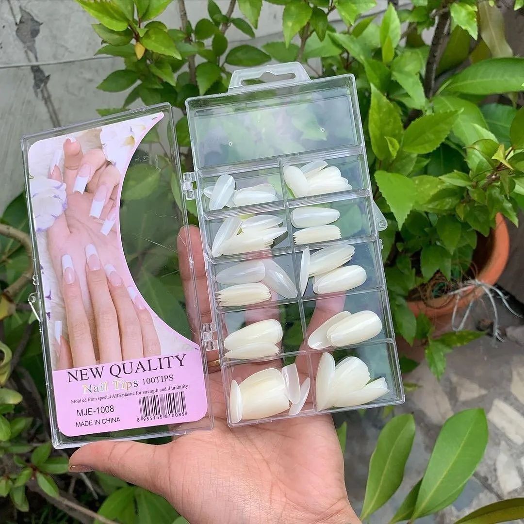 Nail Tips 100 Pcs / Transparent & Natural Color Artificial Nails Long-Lasting - Image 2